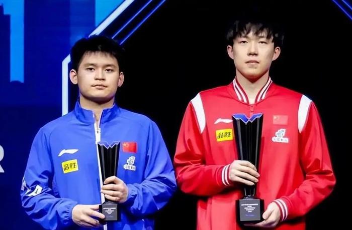 AYX GAMES-3-1逆转日本组合，男双组合2连胜，袁励岑/徐瑛彬晋级4强