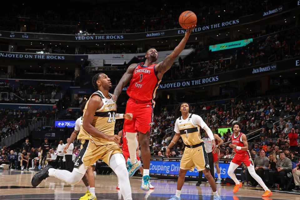 爱游戏平台体验-特雷杨缺席！鹈鹕大胜奇才结束9连败 墨菲35分锡安31分奎因三双