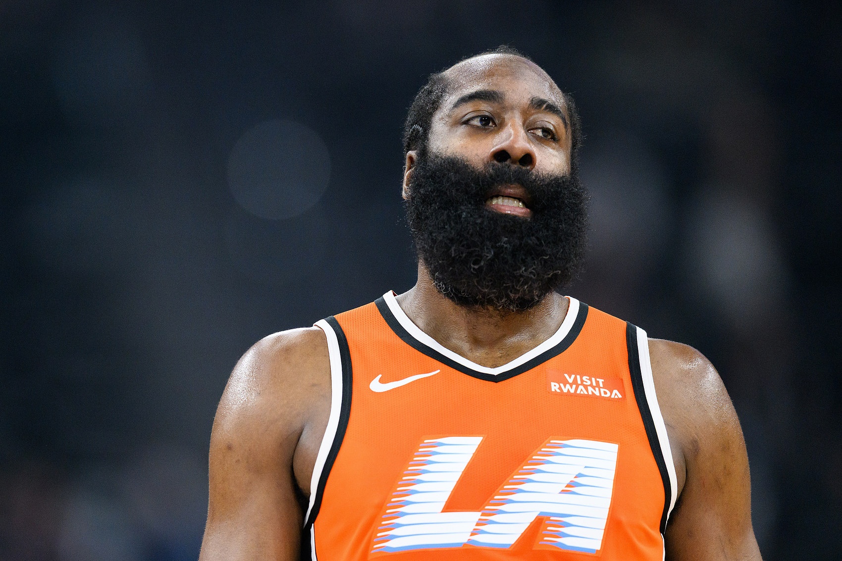 爱游戏游戏平台-生涯第17季独自带队赢球！哈登：这就是我在做的事！